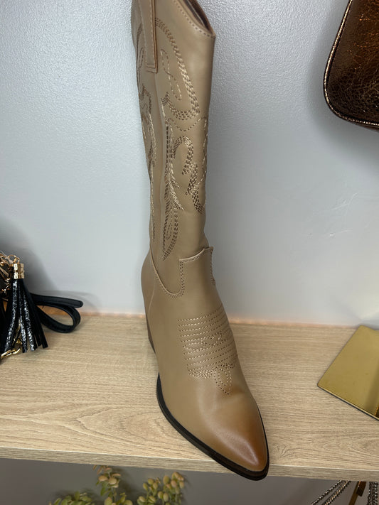 Cowboy Boots Beige